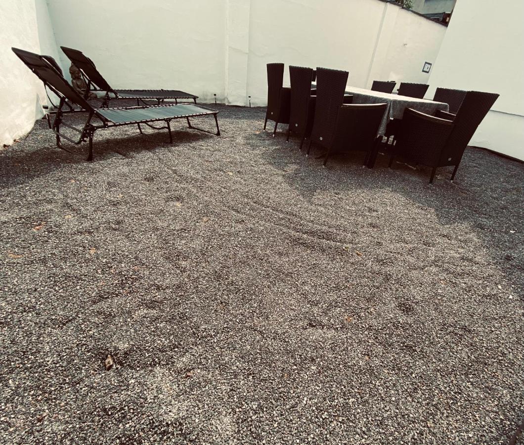 Traumhaftes 1-Zi Apartment Mit Gartennutzung Naehe Krefeld Hbf Eksteriør billede