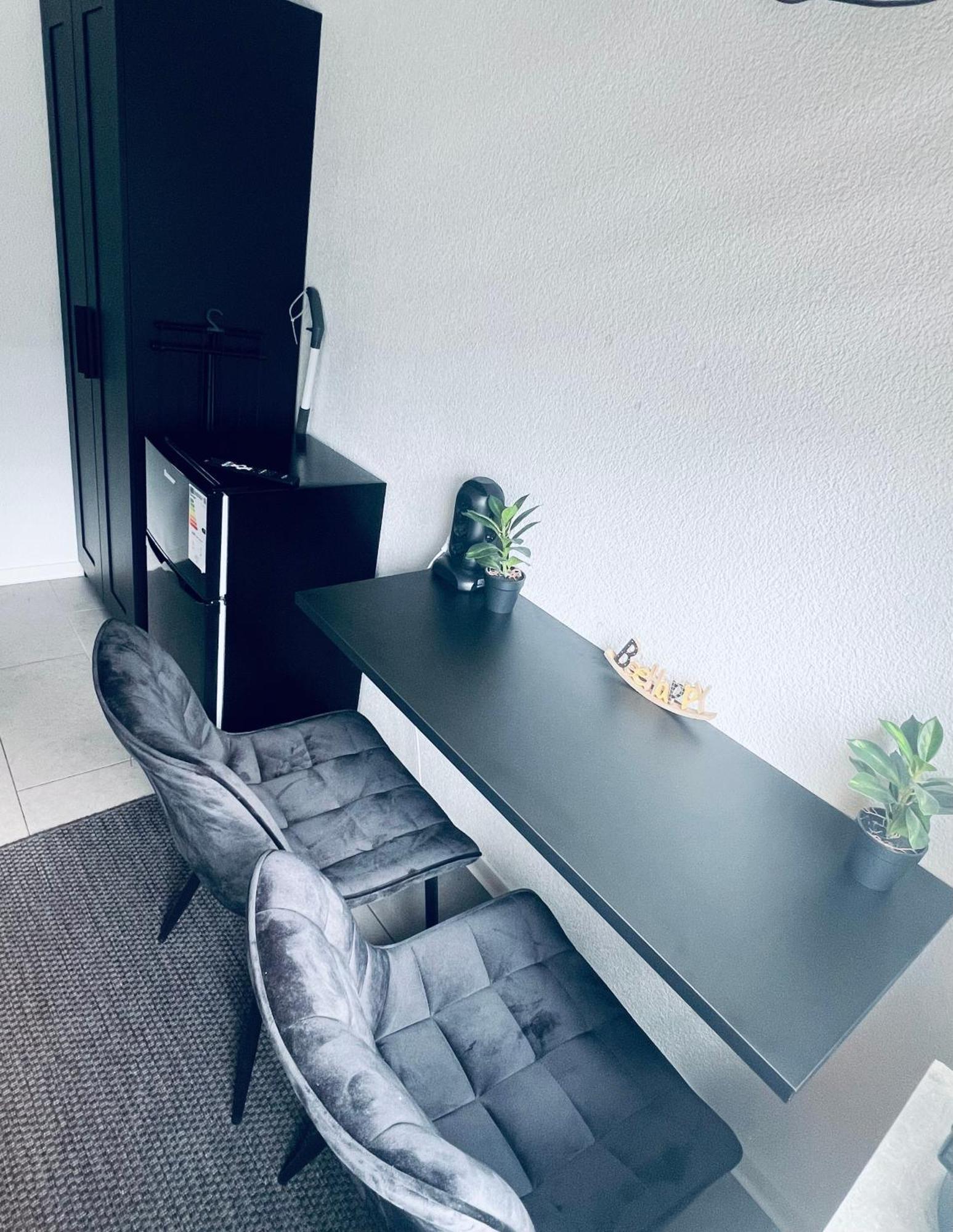 Traumhaftes 1-Zi Apartment Mit Gartennutzung Naehe Krefeld Hbf Eksteriør billede